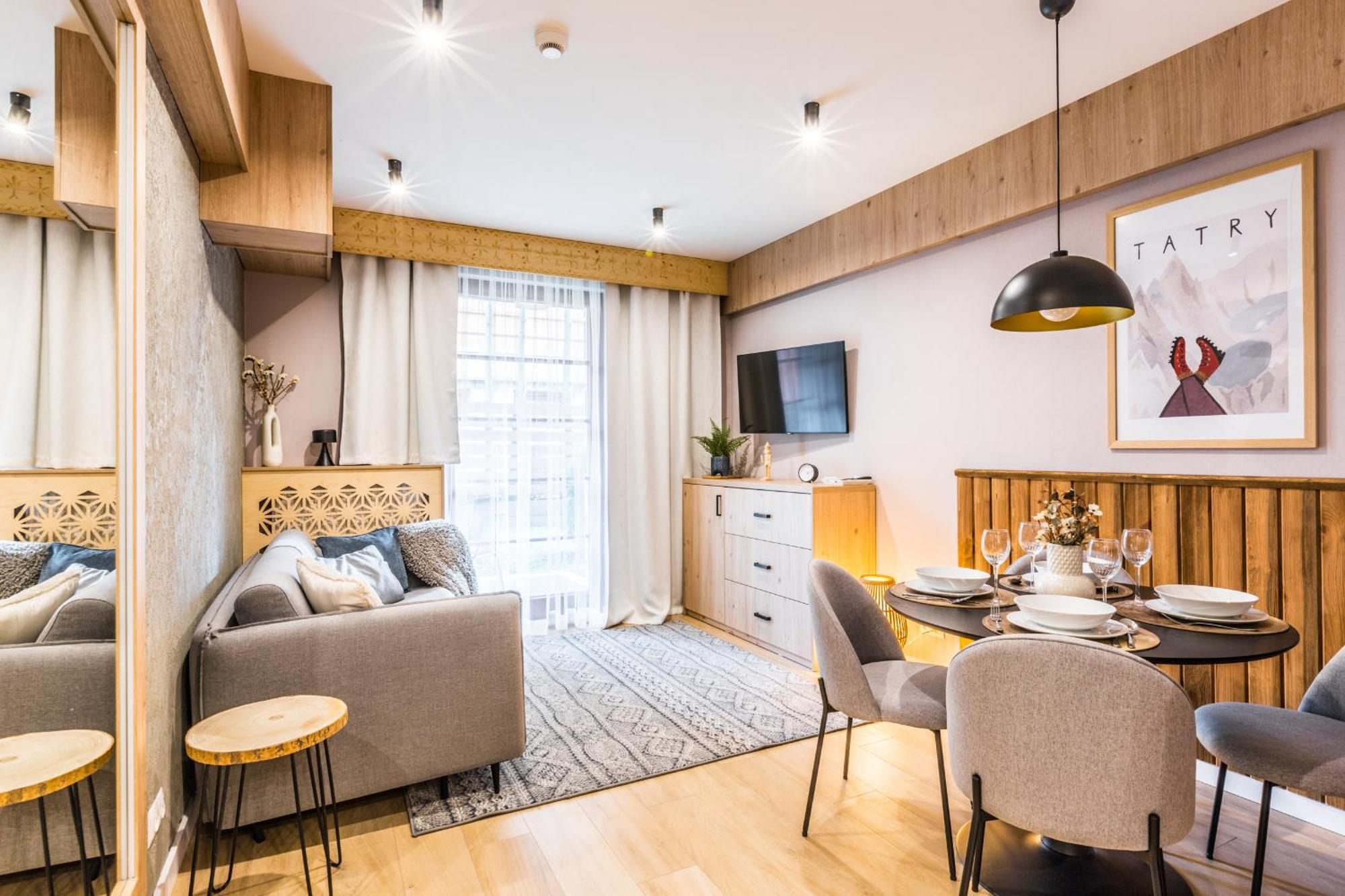 زاكوباني Aparthotel Lucylla المظهر الخارجي الصورة